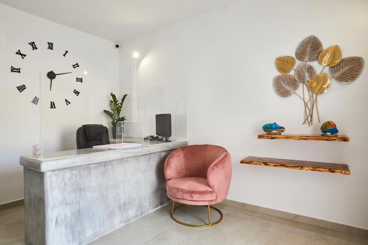 Alyvia Suites Oia  Extérieur photo